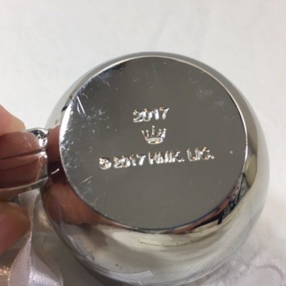 Hallmark Keepsake 2017 Grandbaby's 1st First Christmas Ornament Metal Cup - Picture 5 of 5